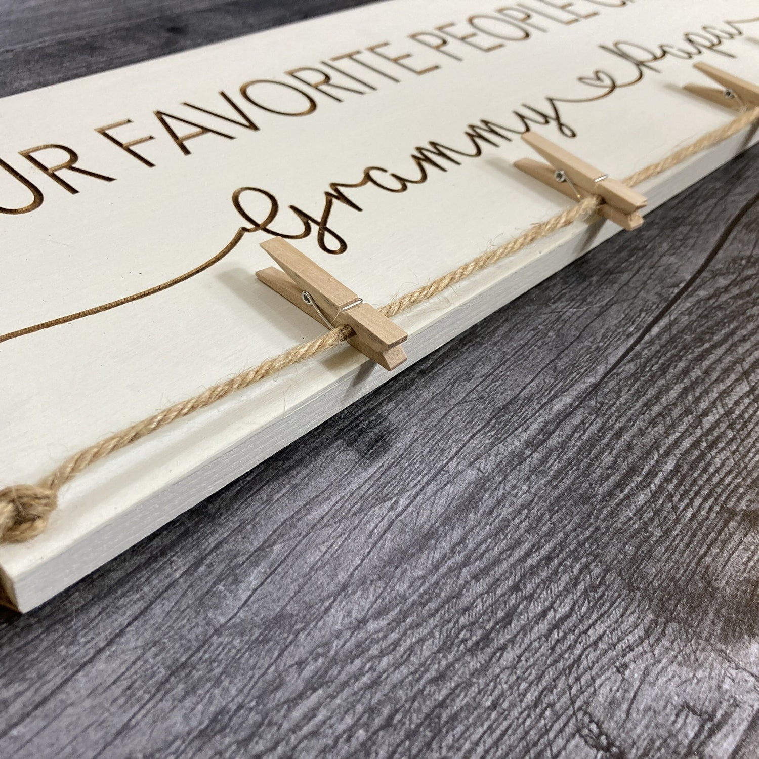 Engraved Picture Hanger (Grandparents)