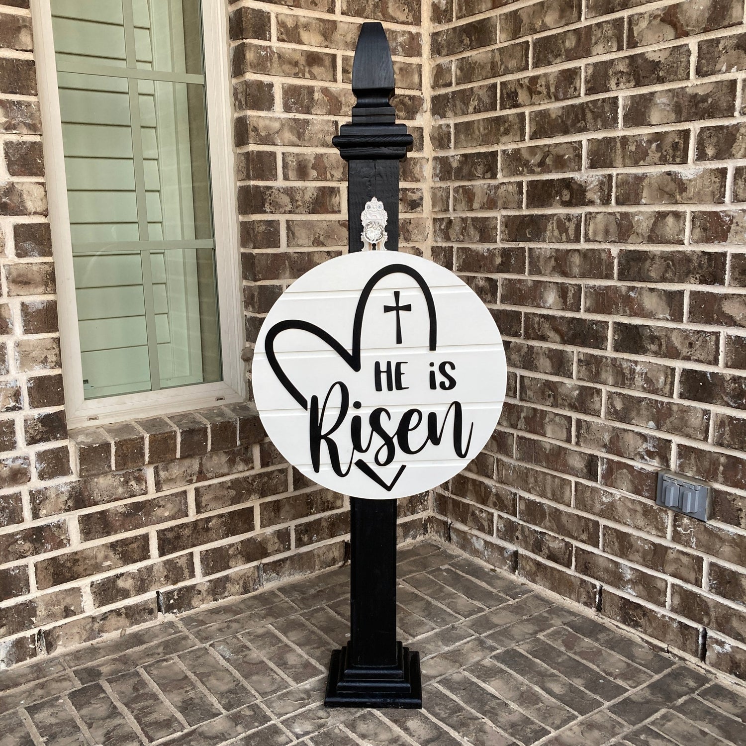 3D Risen Sign (round)