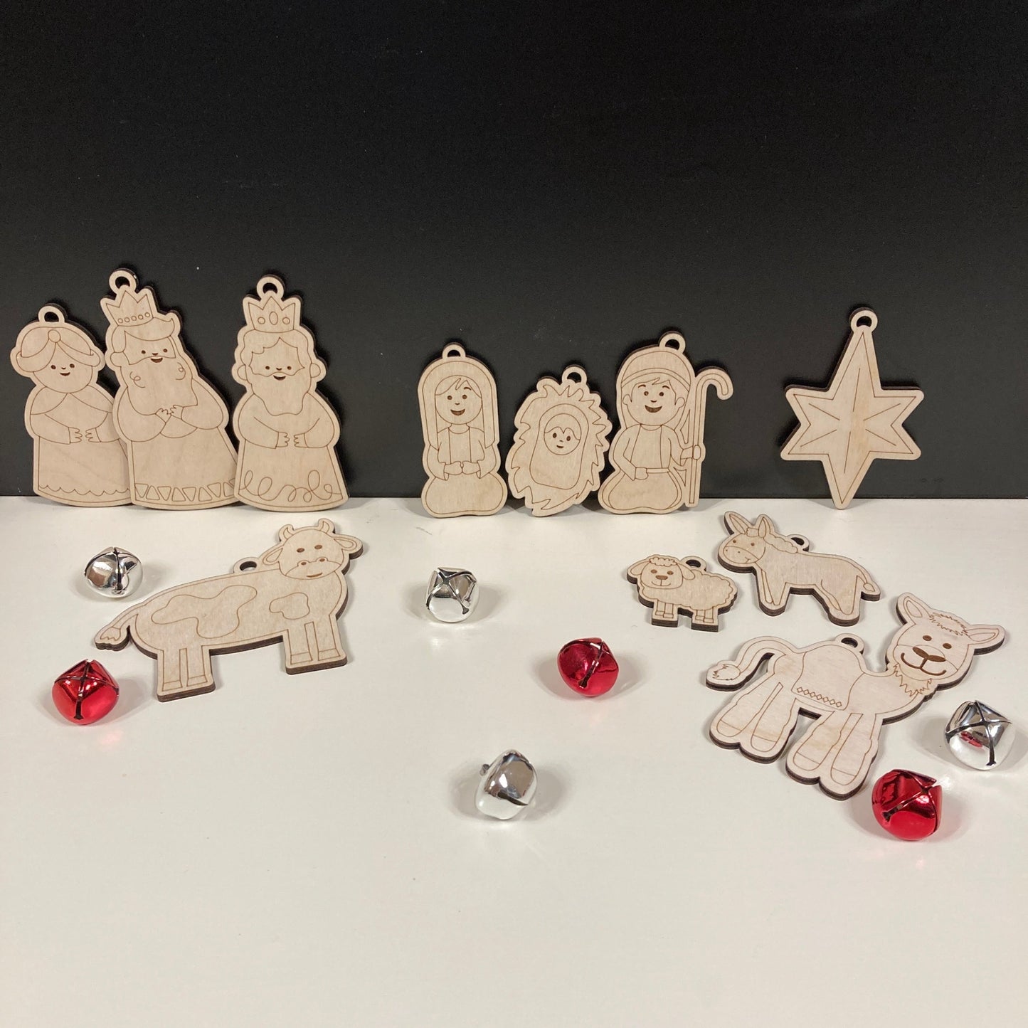 DIY Christmas Ornaments (manger)